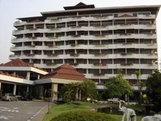 Grand Hotel Nong Khai Bagian luar foto